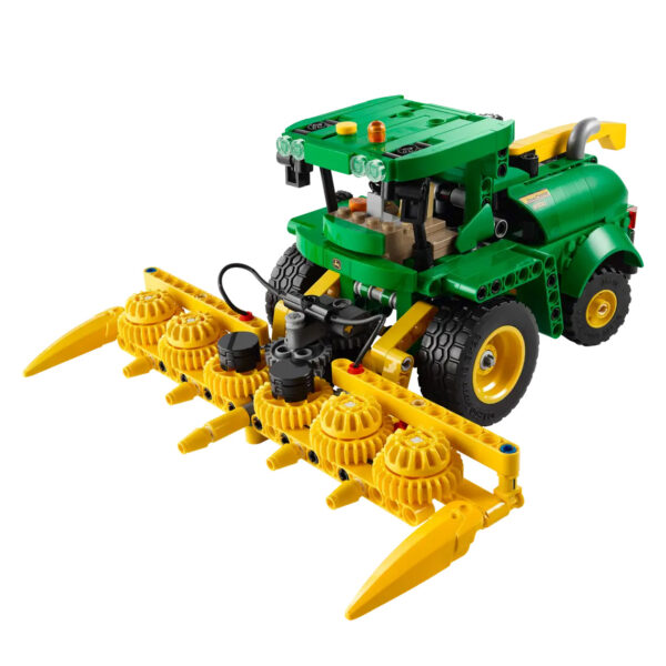 LEGO® Technic John Deere 9700 Forage Harvester (image 2)
