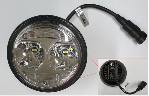 UPPER LED LAMP WITH CHROME BEZEL RH/LH
