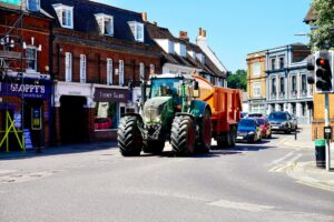 Can You Use LED Light Bars on Public Roads in the UK